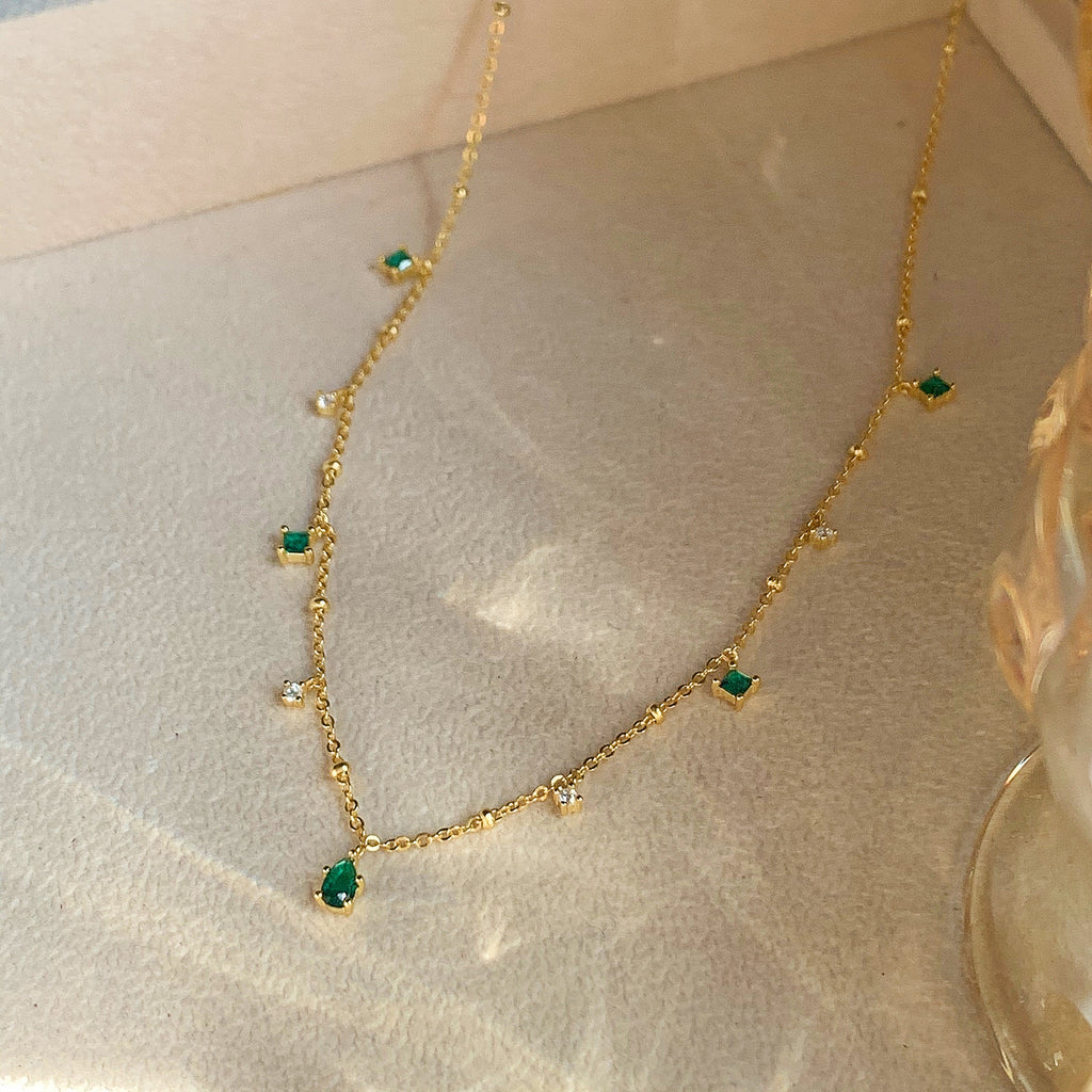 Water Droplets Necklace Green