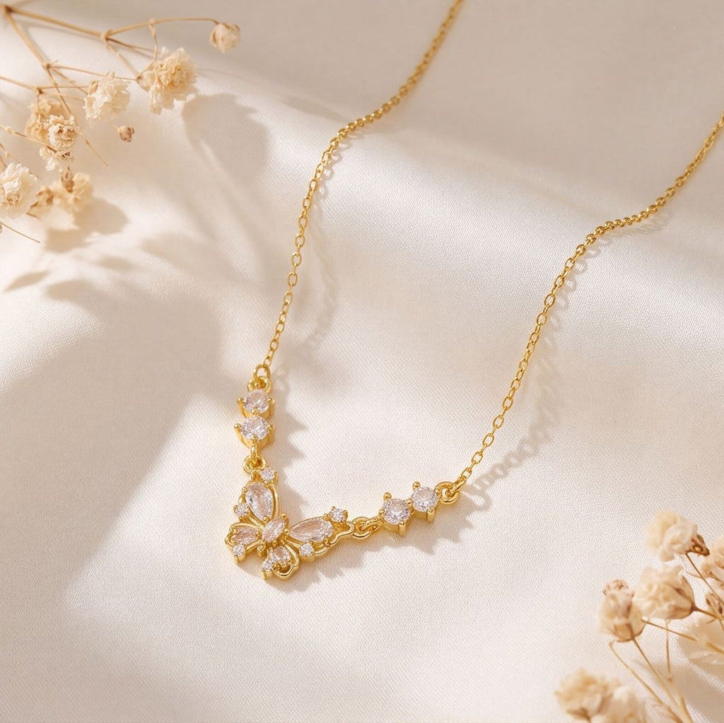 Three-Dimensional Butterfly Necklace 18k Gold Plated