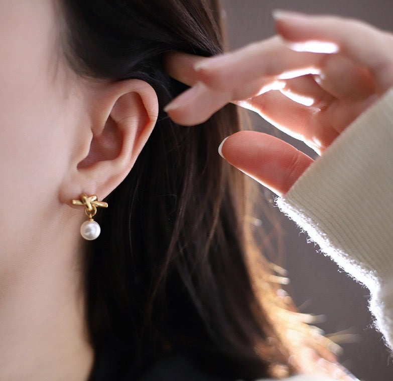 Knot Drop Earrings 18k Gold Plated