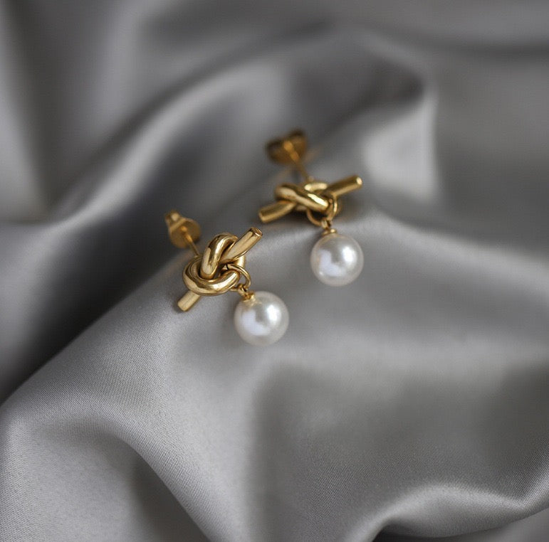 Knot Drop Earrings 18k Gold Plated
